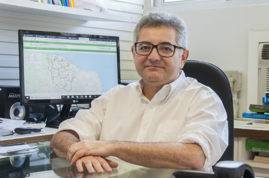 Prof. Francisco de Assis de Souza Filho ((Foto: Viktor Braga/Agência UFC)
