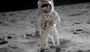 Astronauta Buzz Aldrin na superfície da lua (Foto: NASA)